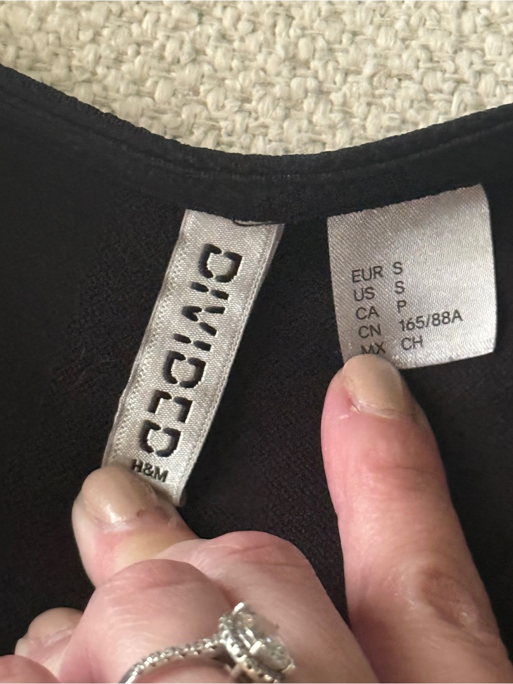 H&M Divided Black Ruched Drawstring Crop Top - Picture 4 of 4